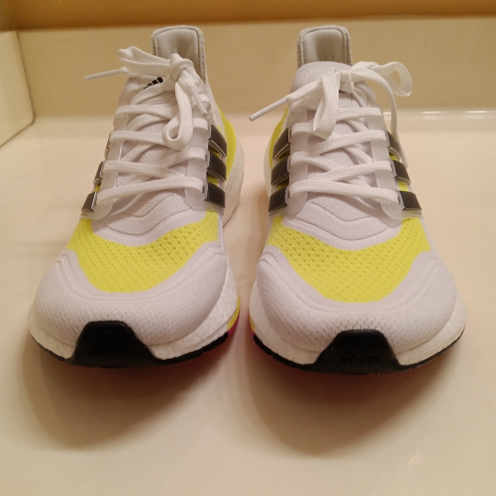 Adidas UltraBoost 21 Running Shoe - Picture 2 of 10